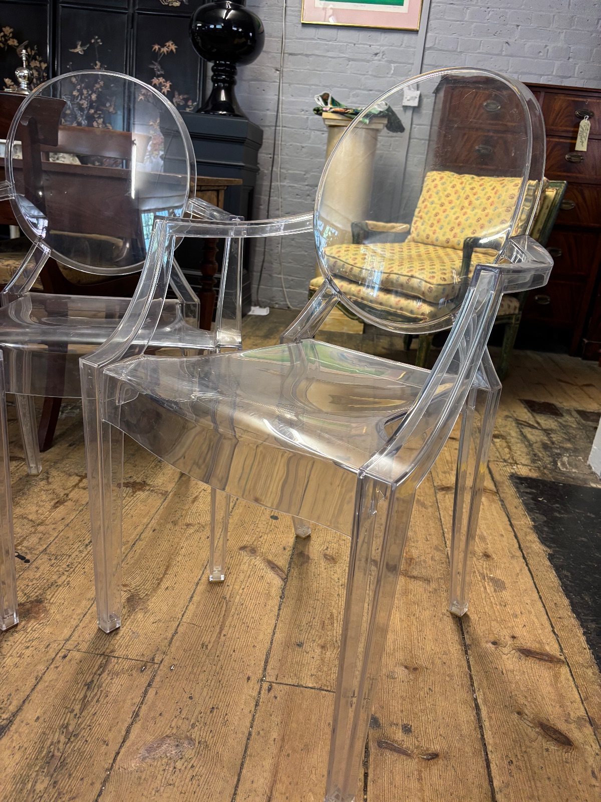Ghost Chairs style of Phillipe Stark